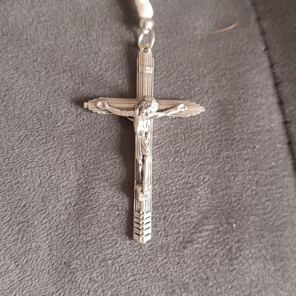 Sophisticated Purple and White Cameo Silver Rosary Catholic Religious - Picture 3 of 6